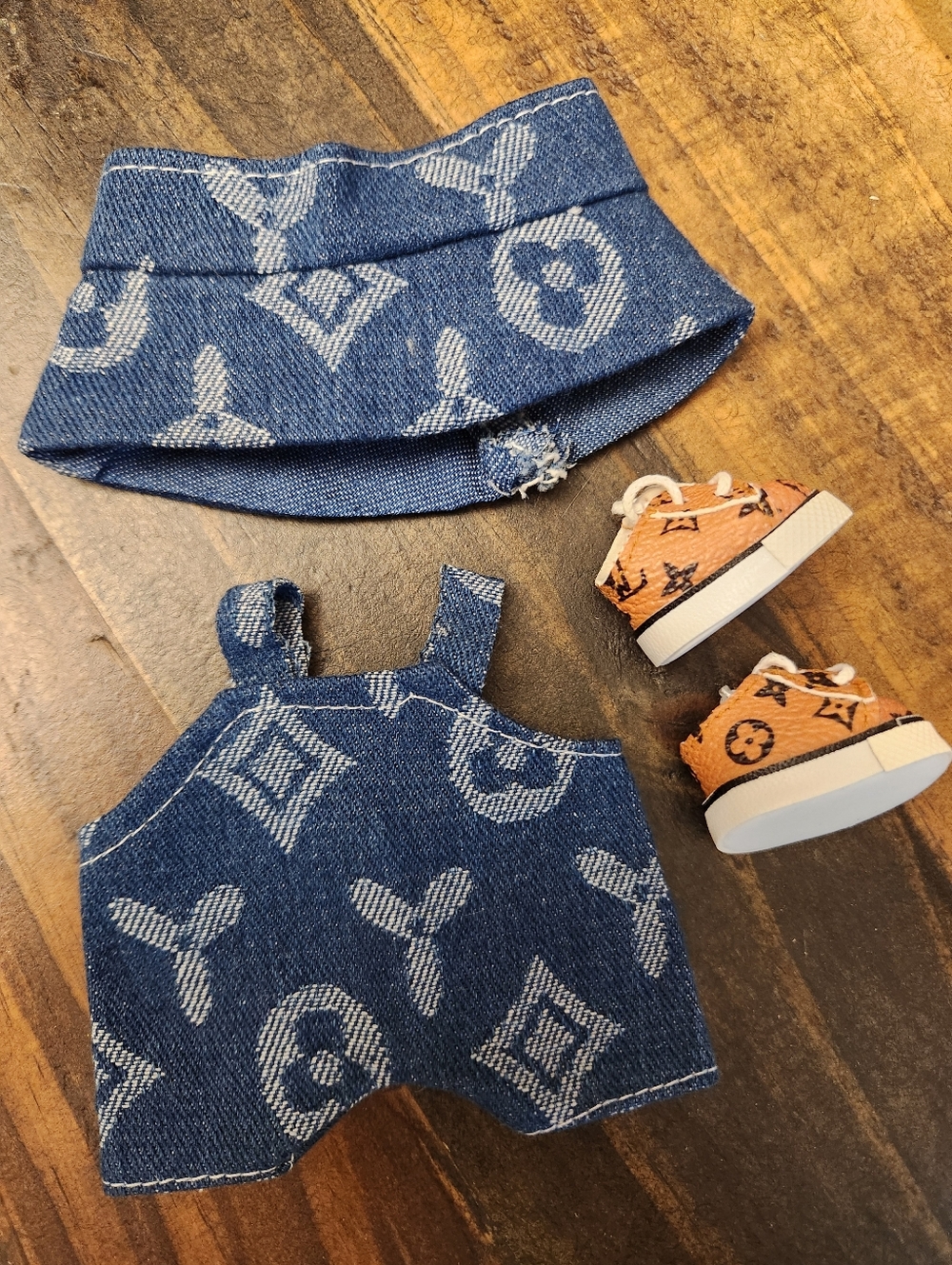 LABUBU Designer Inspired OUTFIT with Shoes .